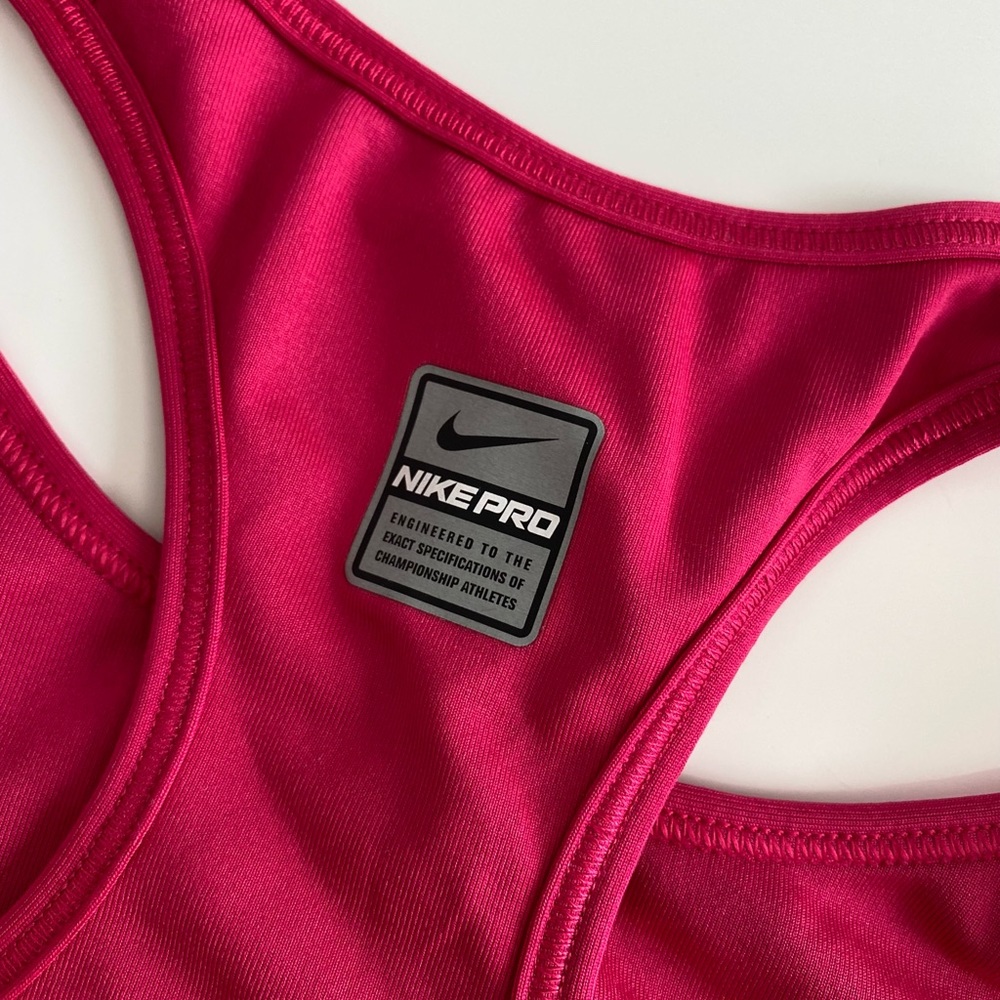 Nike Top - Picture 3 of 3